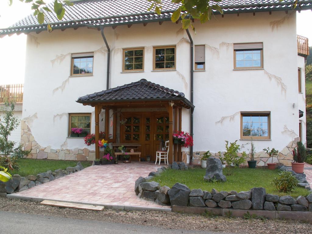 Gaestehaus Lara Wimbach Δωμάτιο φωτογραφία